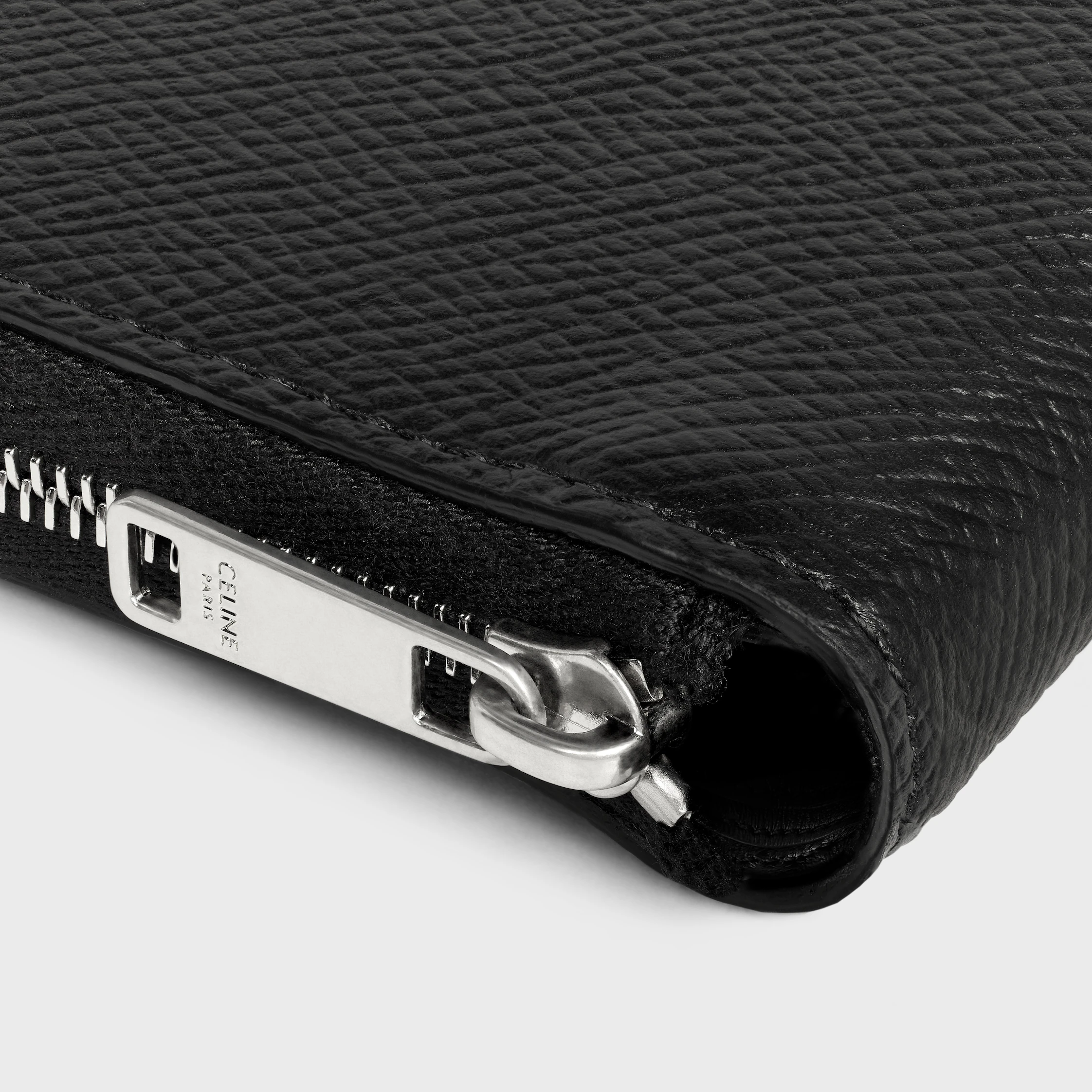billetera bi-folding con cremallera en cuero de ternera granulado