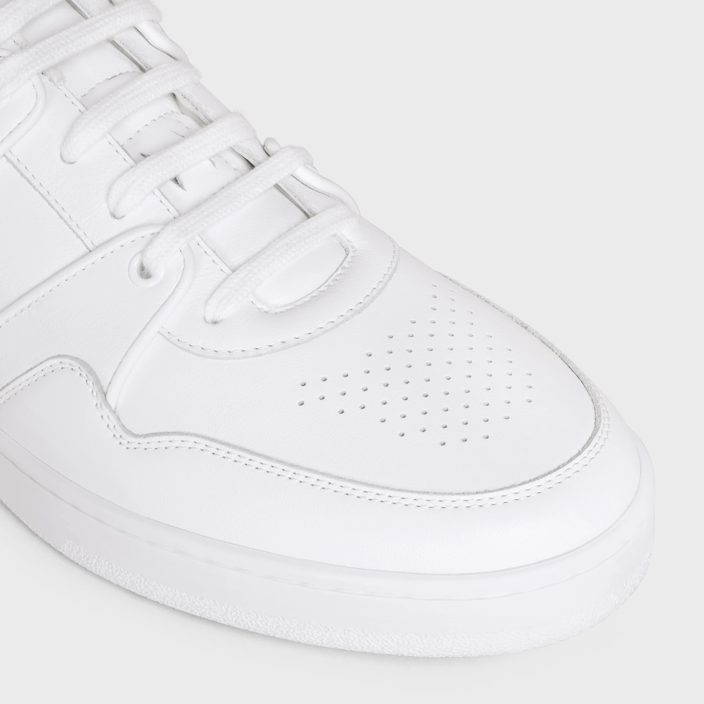 ZAPATILLA CELINE TRAINER CT-04 BAJA CON CORDONES EN CUERO DE VACUNO