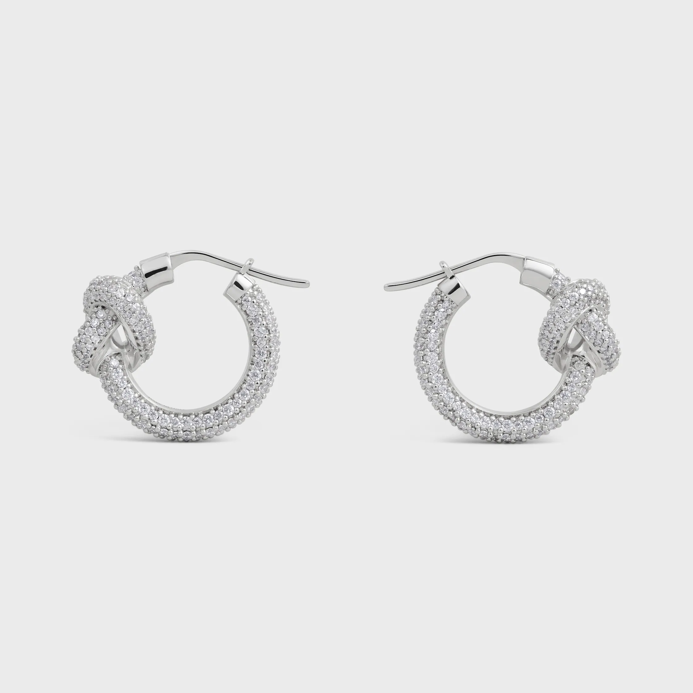 Aros Knot Sparkle en Strass y latón con acabado rodio
