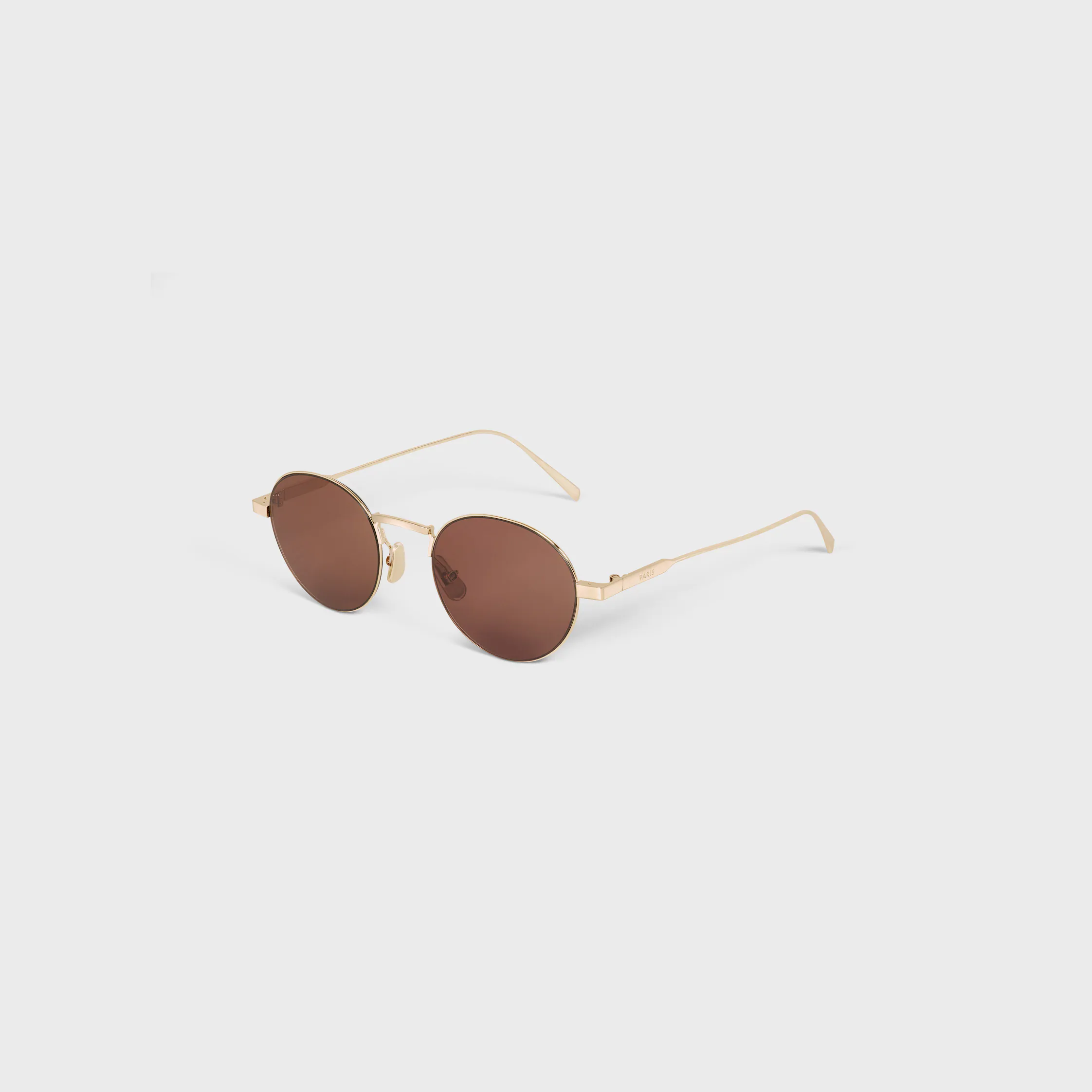 Gafas de sol 28 con montura metálica en metal