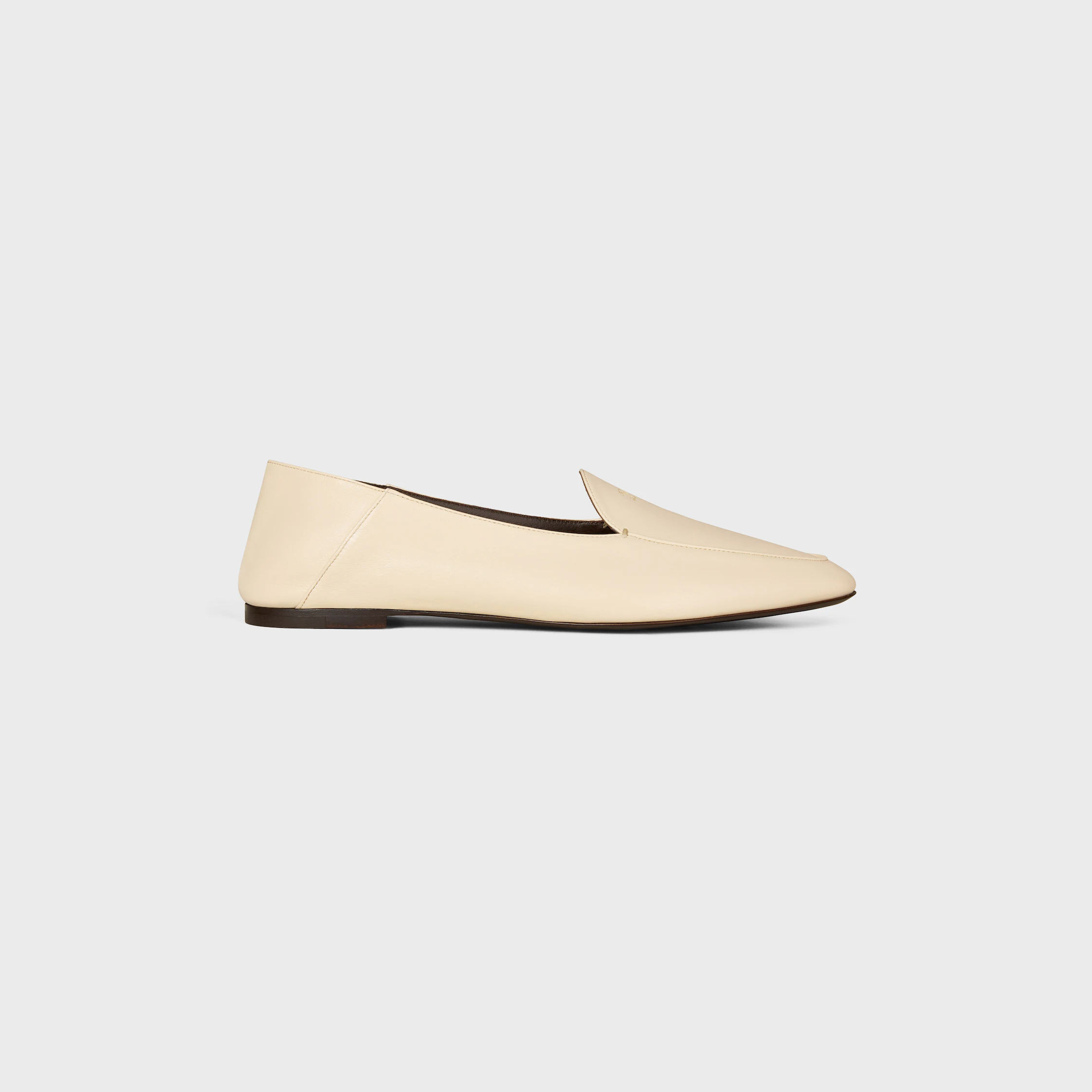 MOCASÍN AURA EN CUERO DE CABRITO