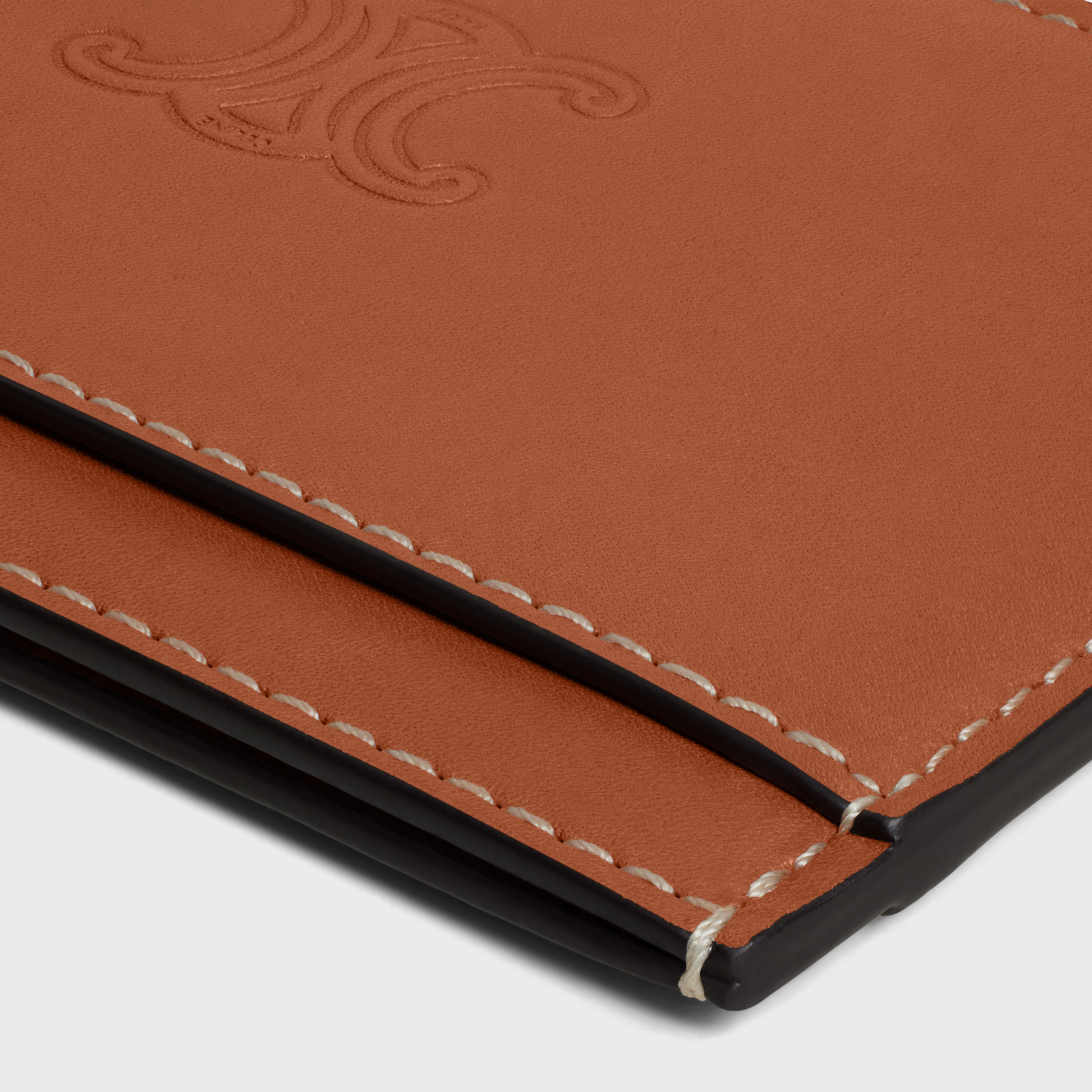 Porta tarjetas en piel de ternera natural con relieve triomphe