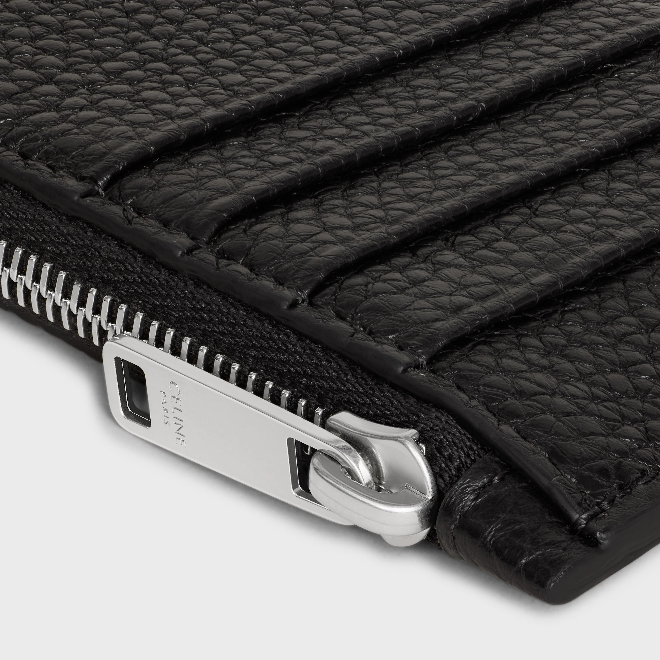 Porta tarjetas compacto con cremallera en cuero de ternera estampado