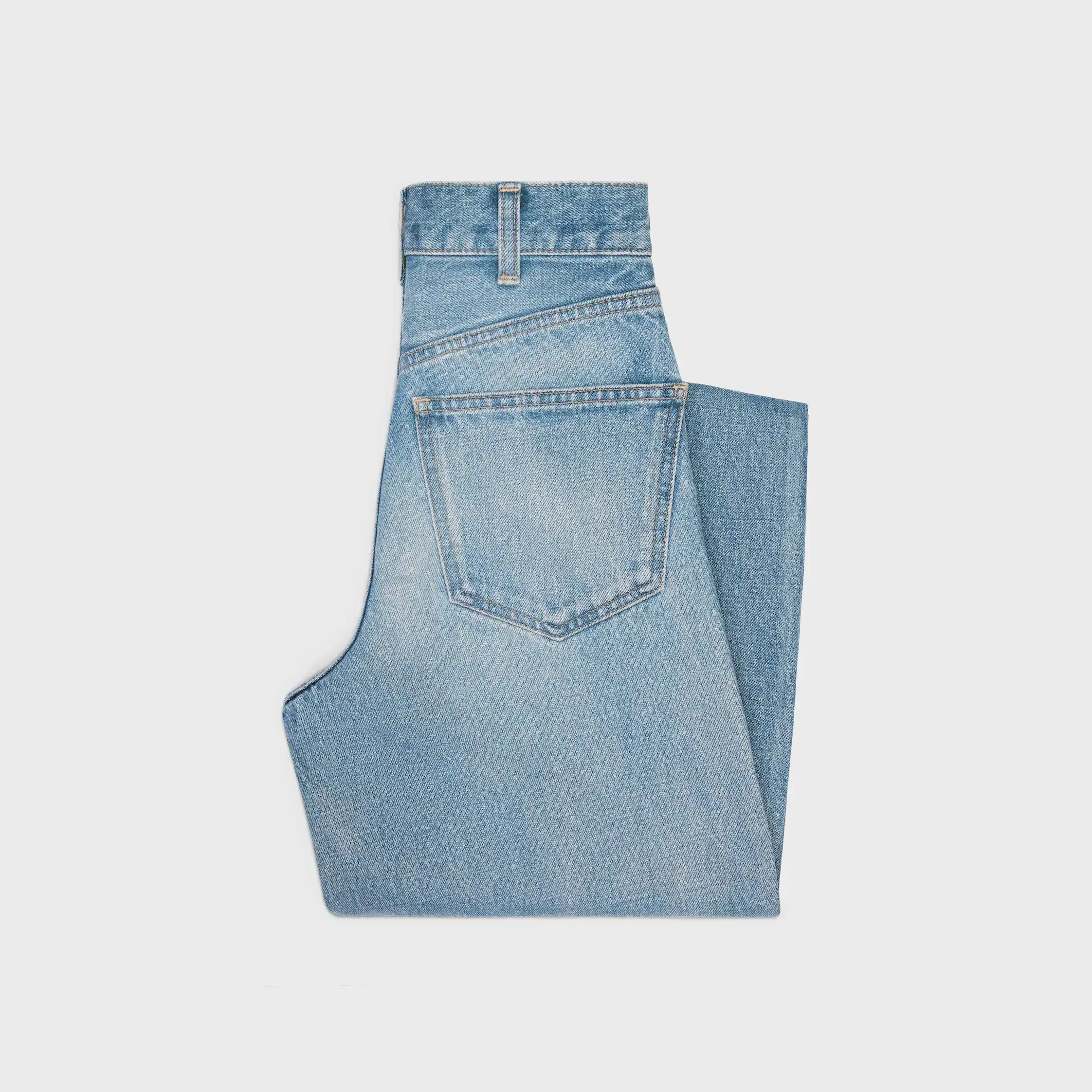 vaqueros kitty en denim lavado pismo
