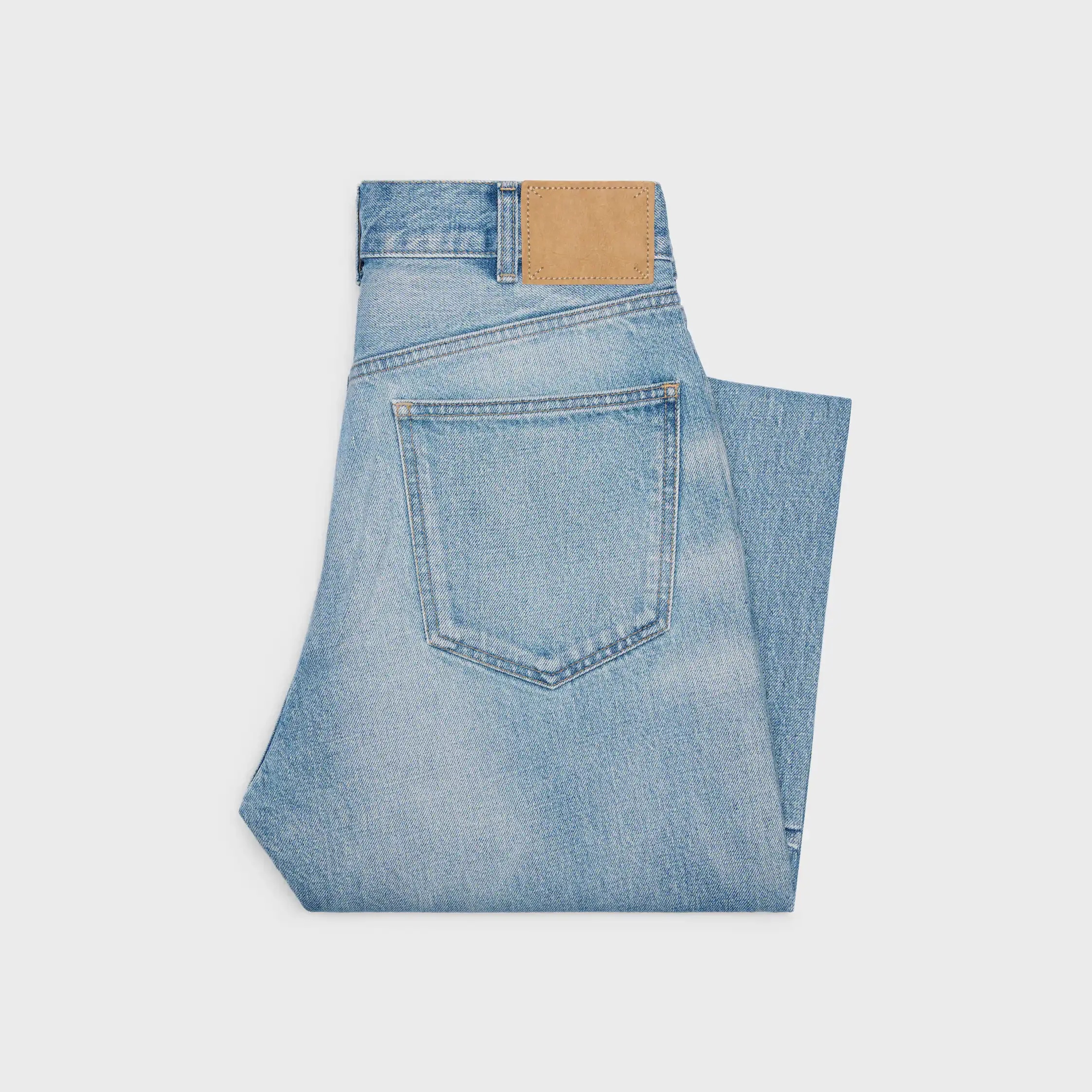 PANTALONES WESLEY EN DENIM CON LAVADO PISMO