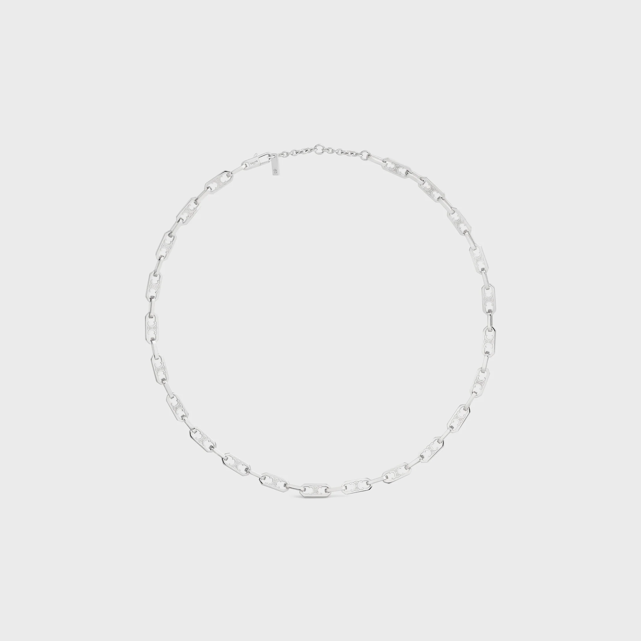 Collar pequeño octogonal Triomphe en latón con acabado rodio