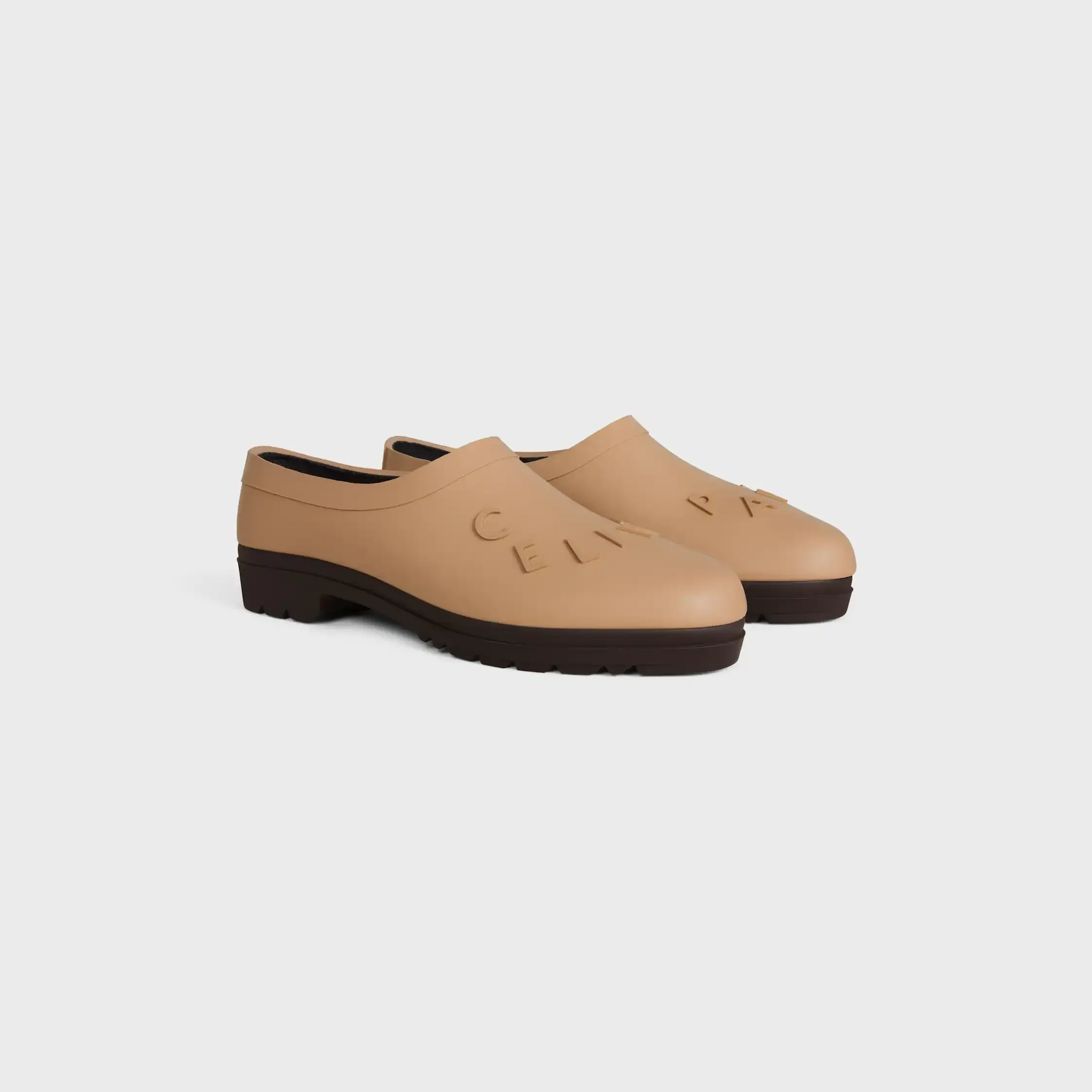 ZAPATO PLANO DE GOMA NATURAL
