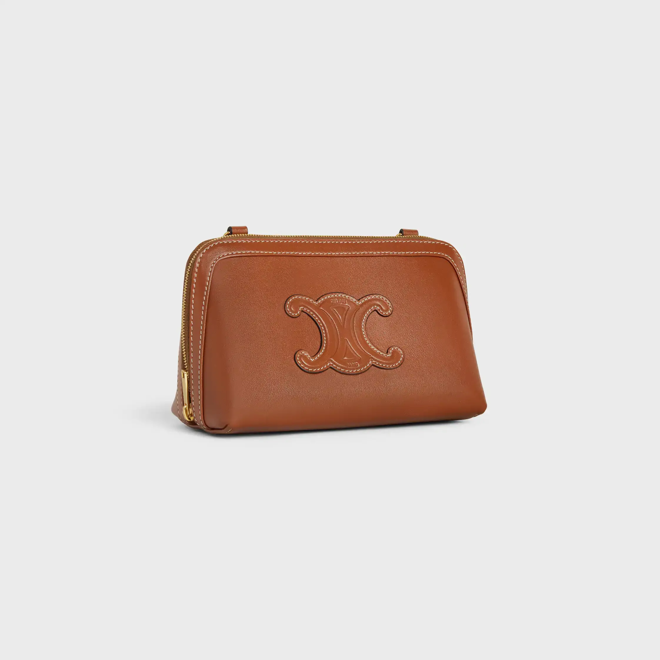 Clutch con cadena en piel de ternera lisa