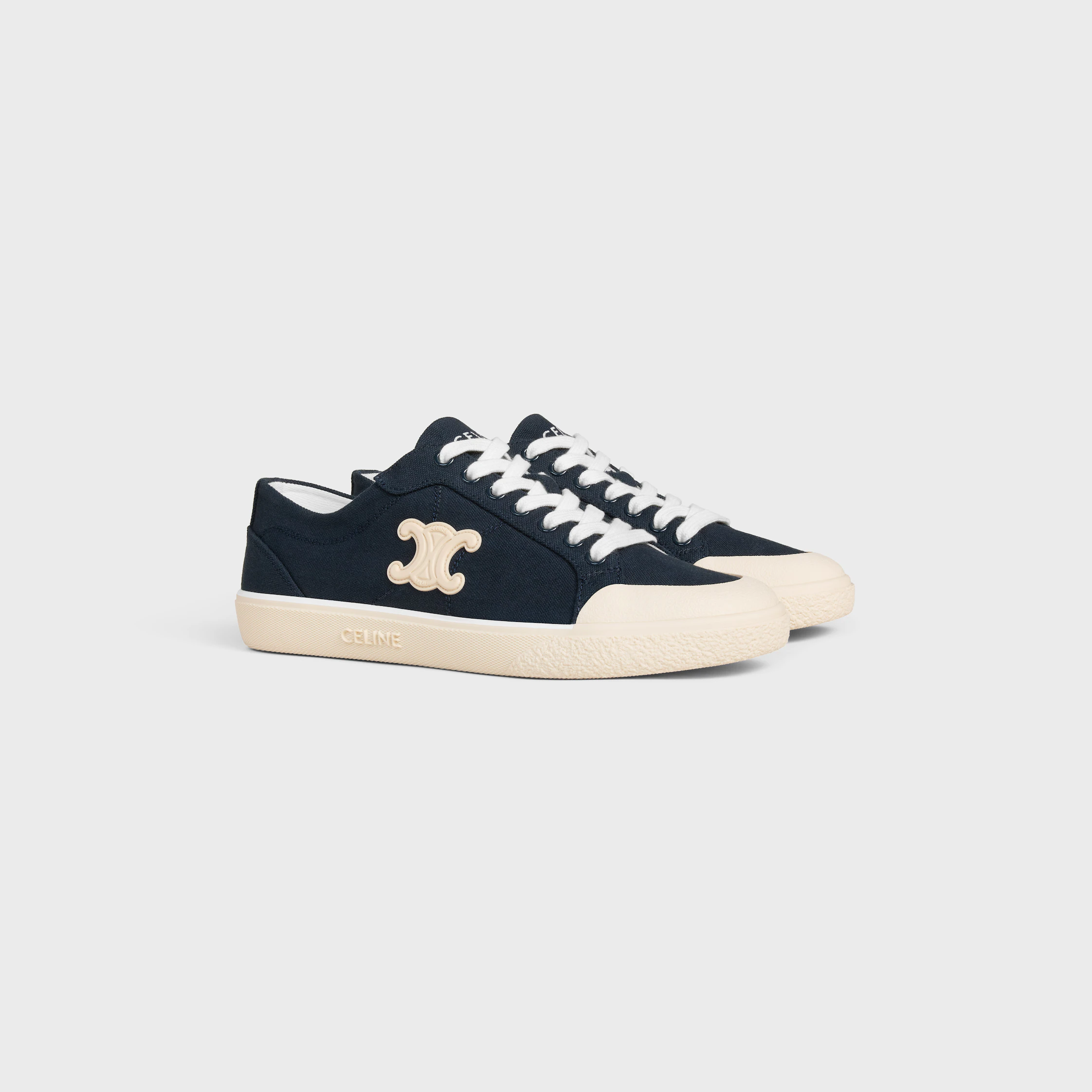 ZAPATILLA ALAN CON TRIOMPHE EN LONA