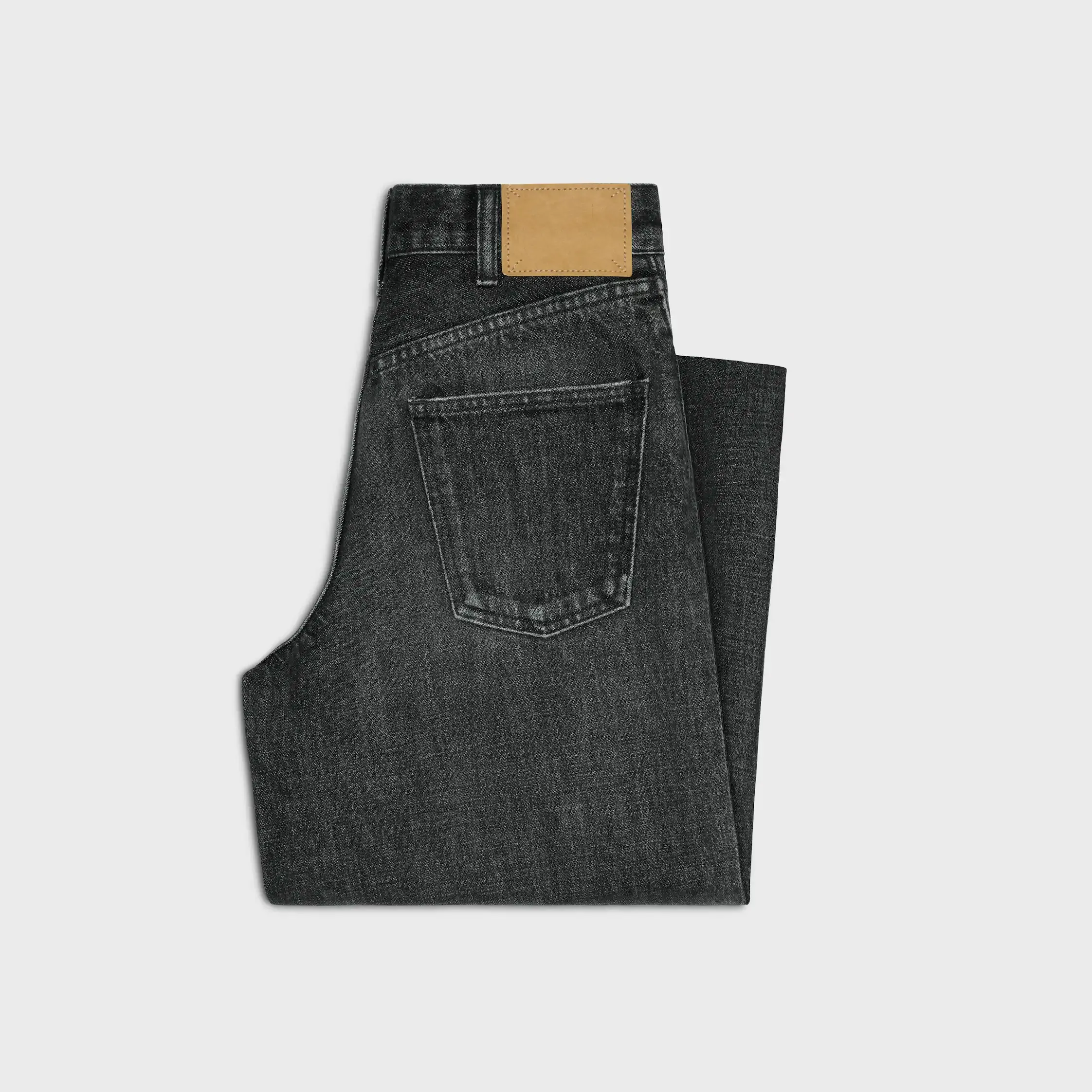 vaqueros de surf con pierna abierta en denim con lavado black ice