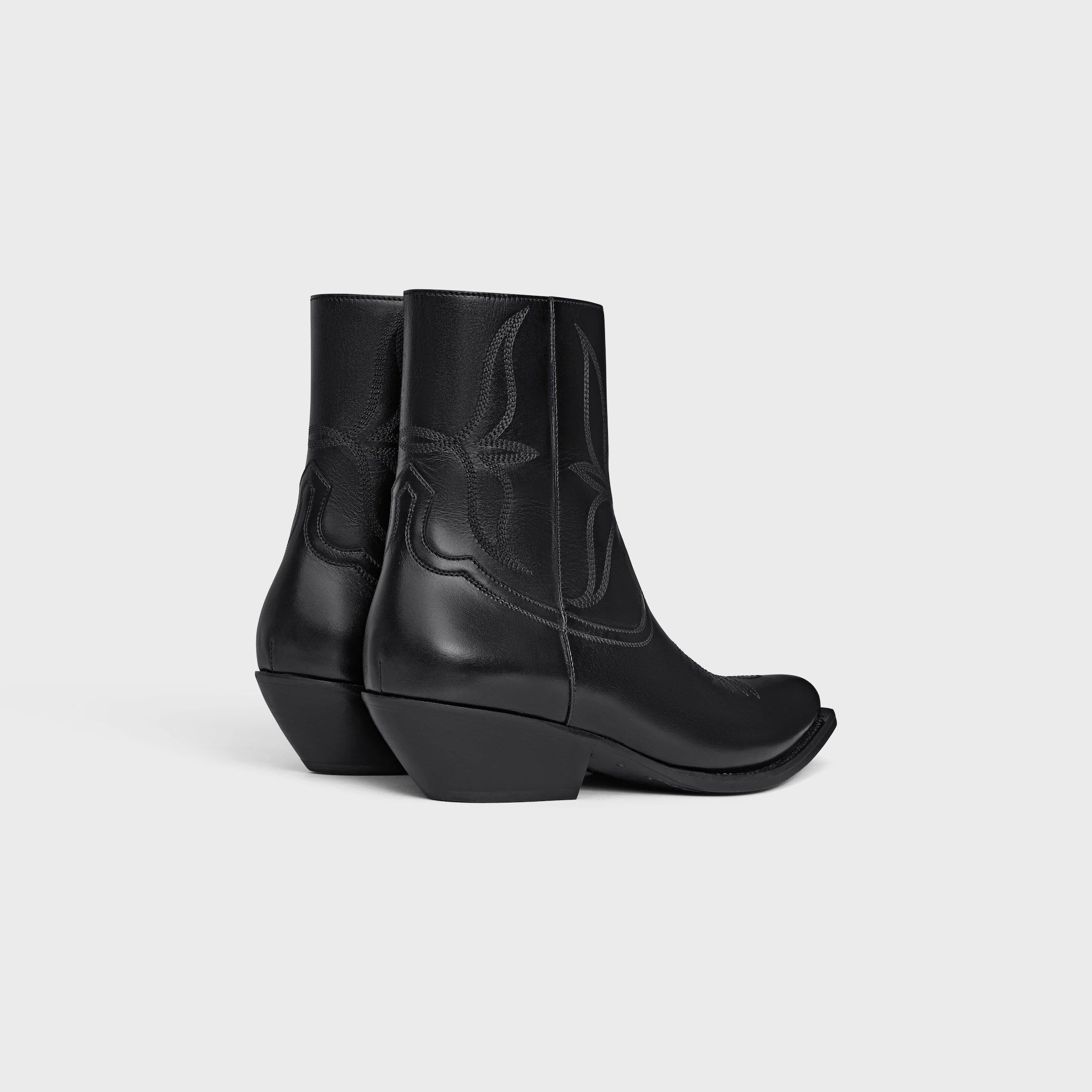 BOTAS LEON EN CUERO DE TERNERA BRILLOSO